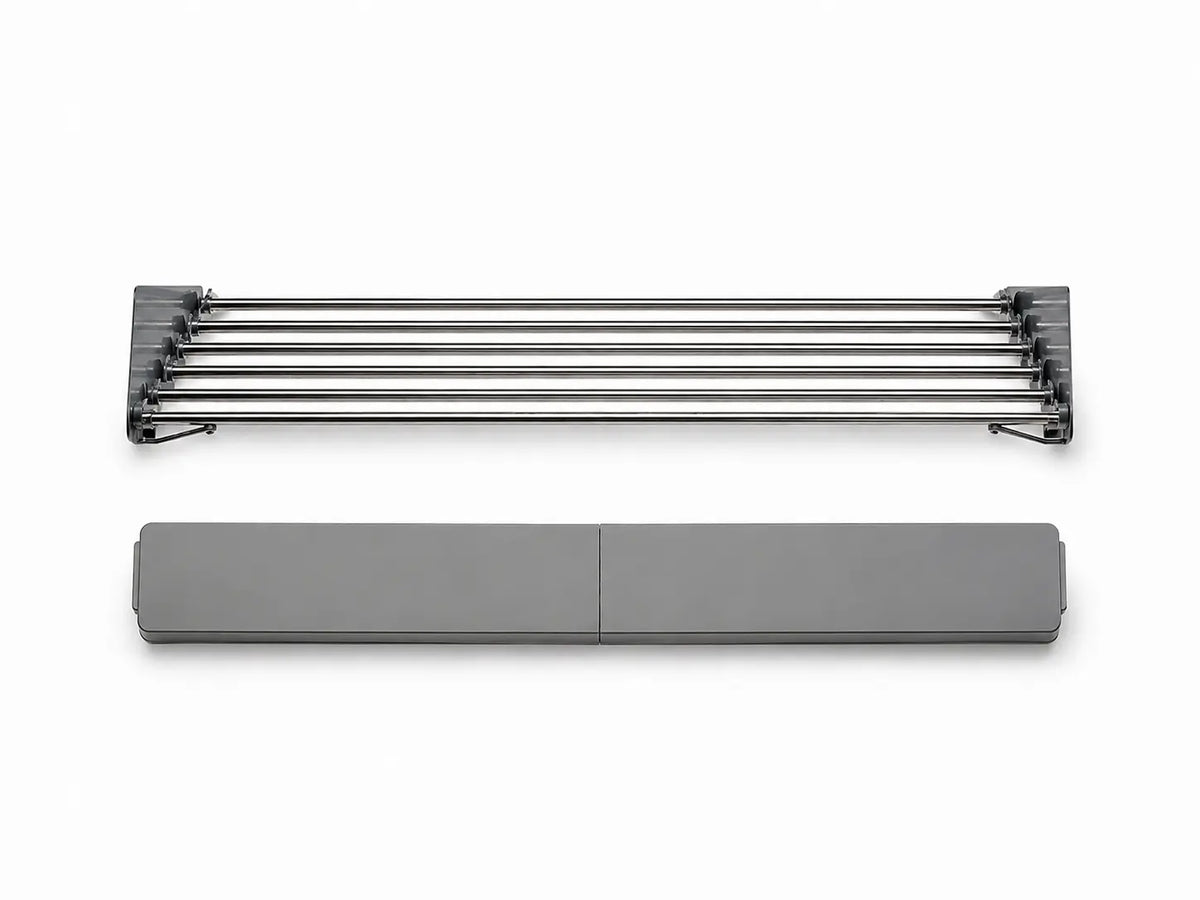 Wall mounted foldable clothes drying rack